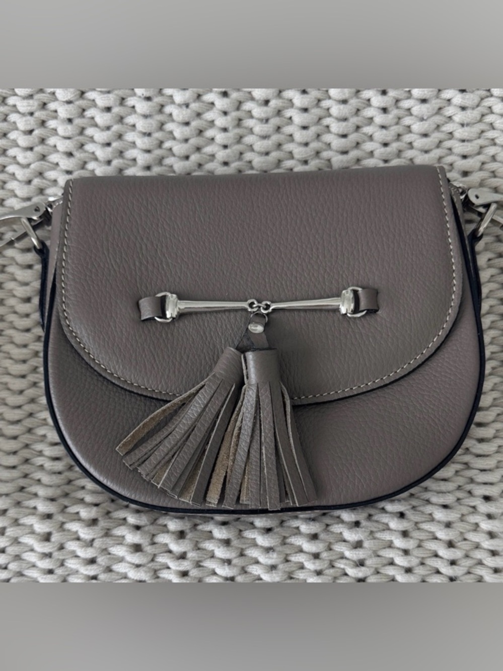 Rossi & Caruso Leather Crossbody Bag | Silver Hardware | Argentina